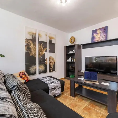 Trendyhomes Playa Apartment *